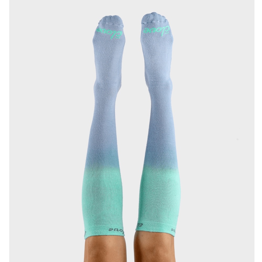 NWT | Clove Compression Socks Ocean Fade | Sz M